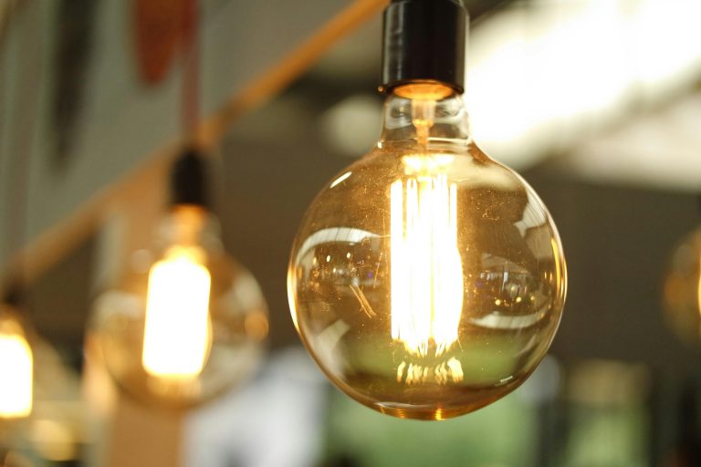 Lire la suite à propos de l’article Logement et Emploi : Comment les Nouvelles Normes Énergétiques Transforment le Marché Locatif